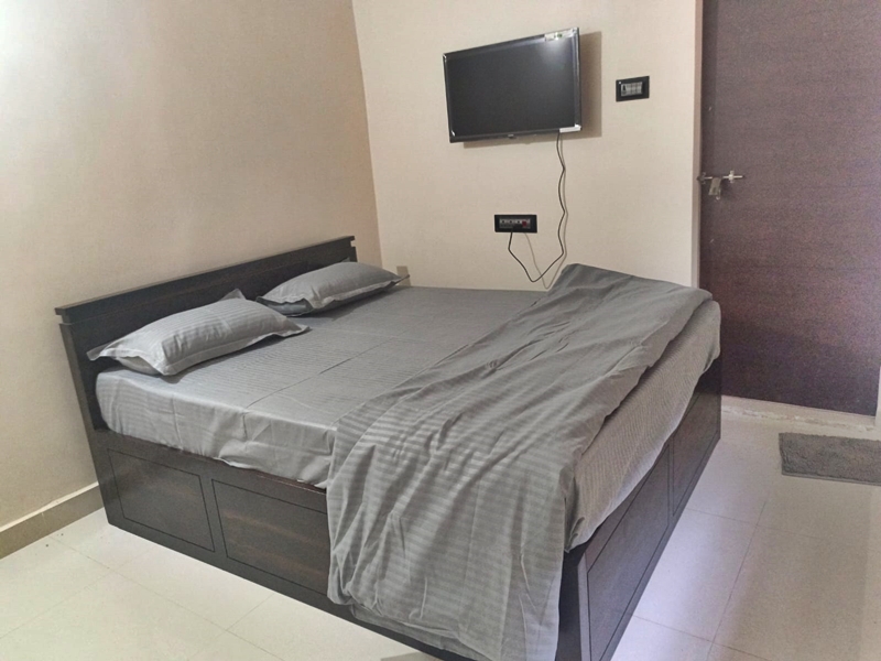 PALOMA HOLIDAY RESORTS DELUX ROOMS
